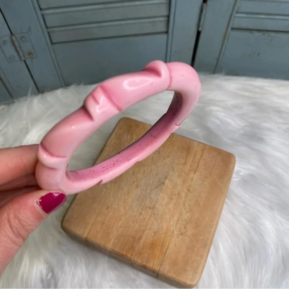 Vintage Signed Acrylic Overdyed Bangle Carved Design Pink L. Copart